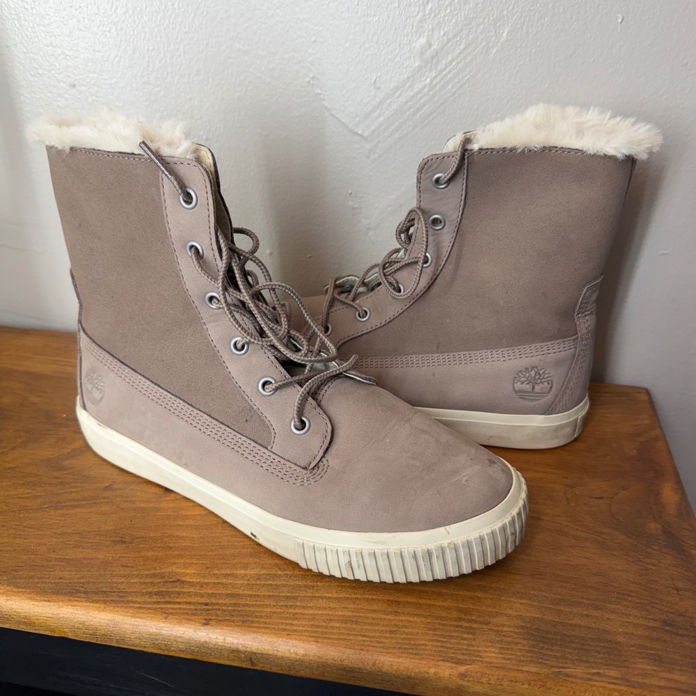 Timberland Skyla Bay Warm Lined Boots Taupe Nubuck Faux Fur A2M2G Womens 8.5